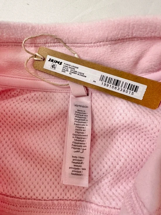 SKIMS Outdoor Fleece Ski Catsuit Jumpsuit Pink Cherry Blossom - Picture 3 of 3